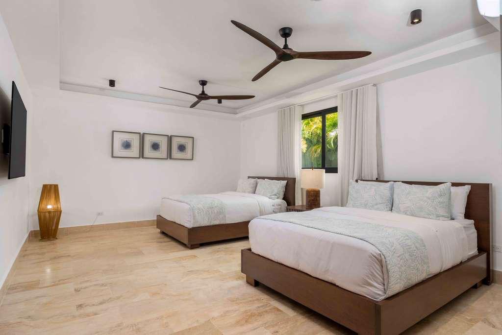 Villa lista en Casa de Campo — imagen 10