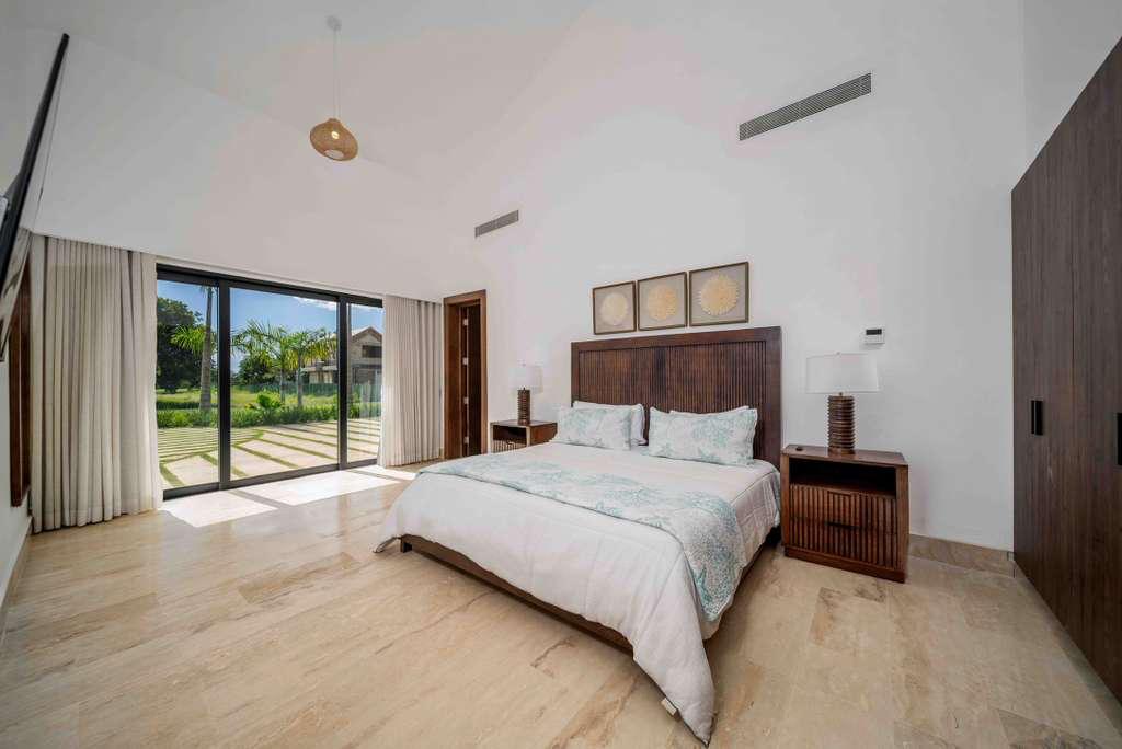 Villa lista en Casa de Campo — imagen 11